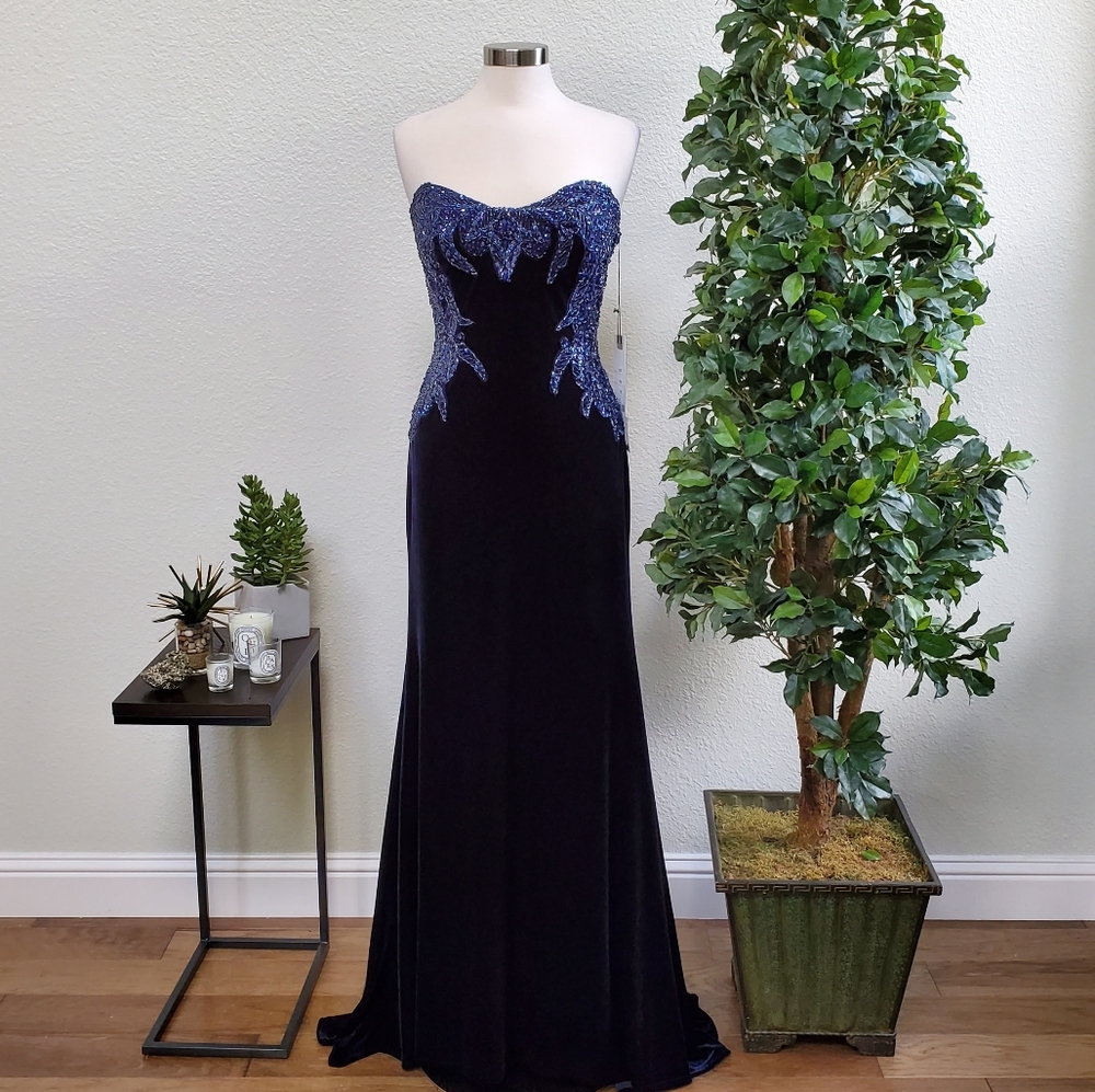 NWT Mac Duggal Velvet Navy Sequined Bustier Dress - Picture 4 of 8